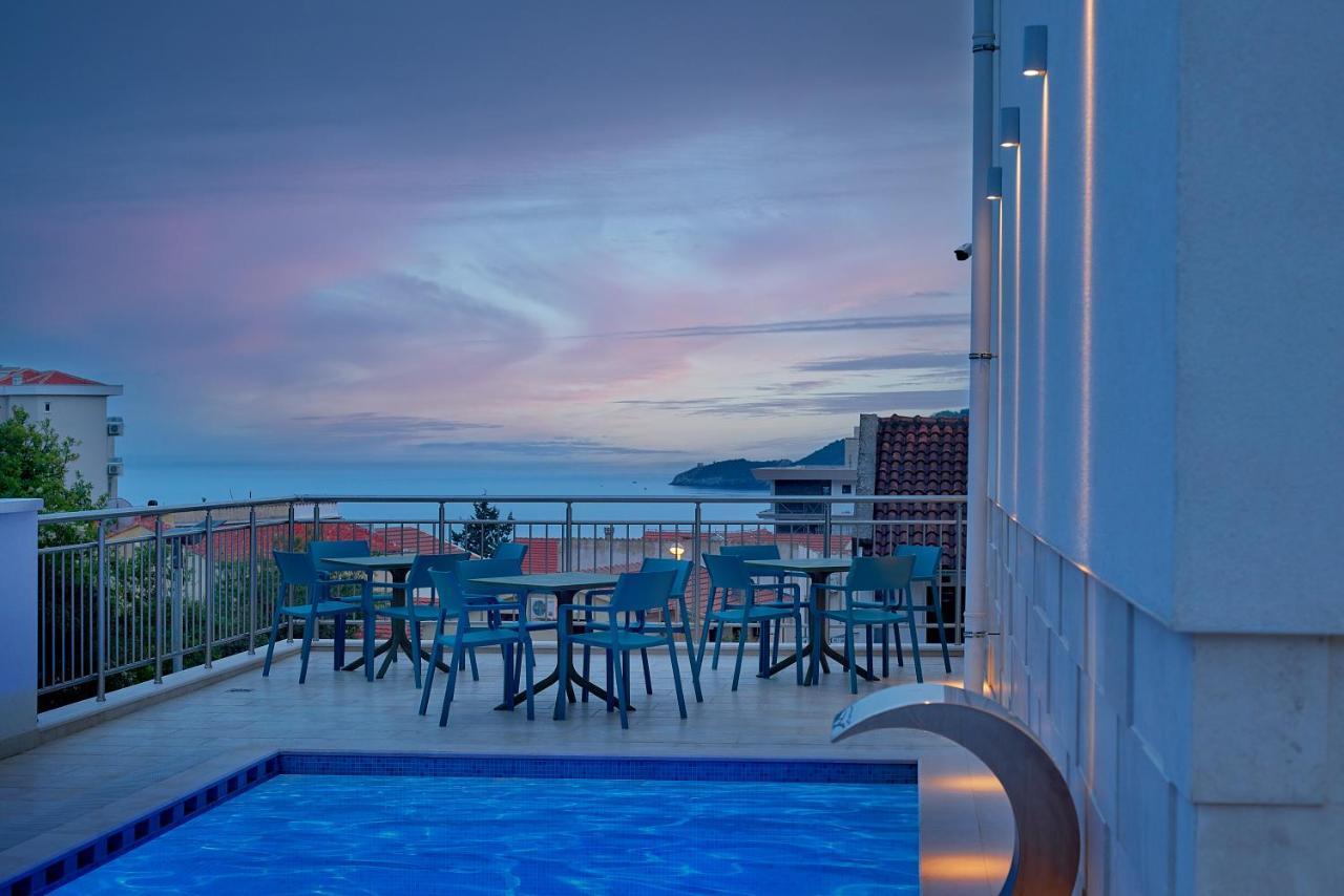 Garni Hotel Larimar Будва Экстерьер фото