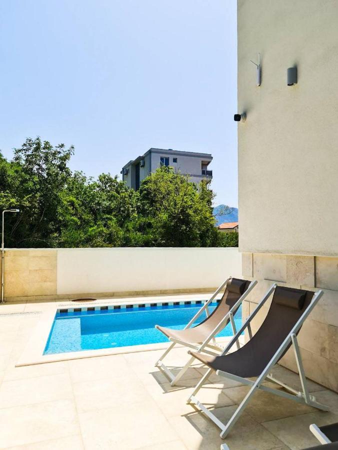 Garni Hotel Larimar Будва Экстерьер фото